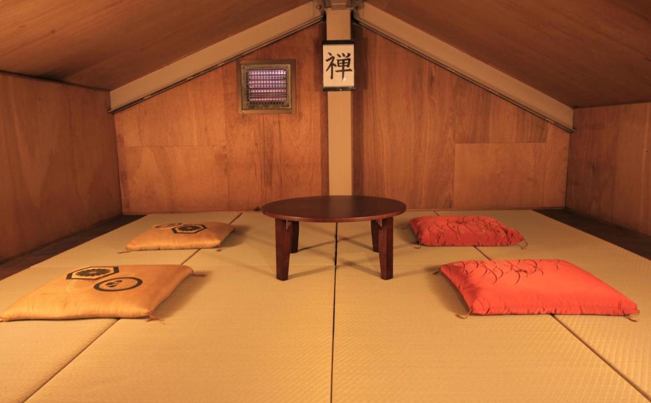 Guesthouse Onigiri Kyoto Buitenkant foto